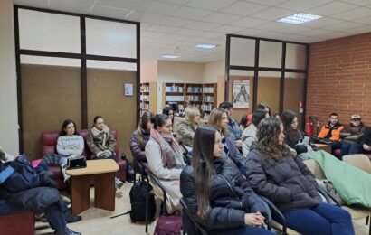 Историята оживява